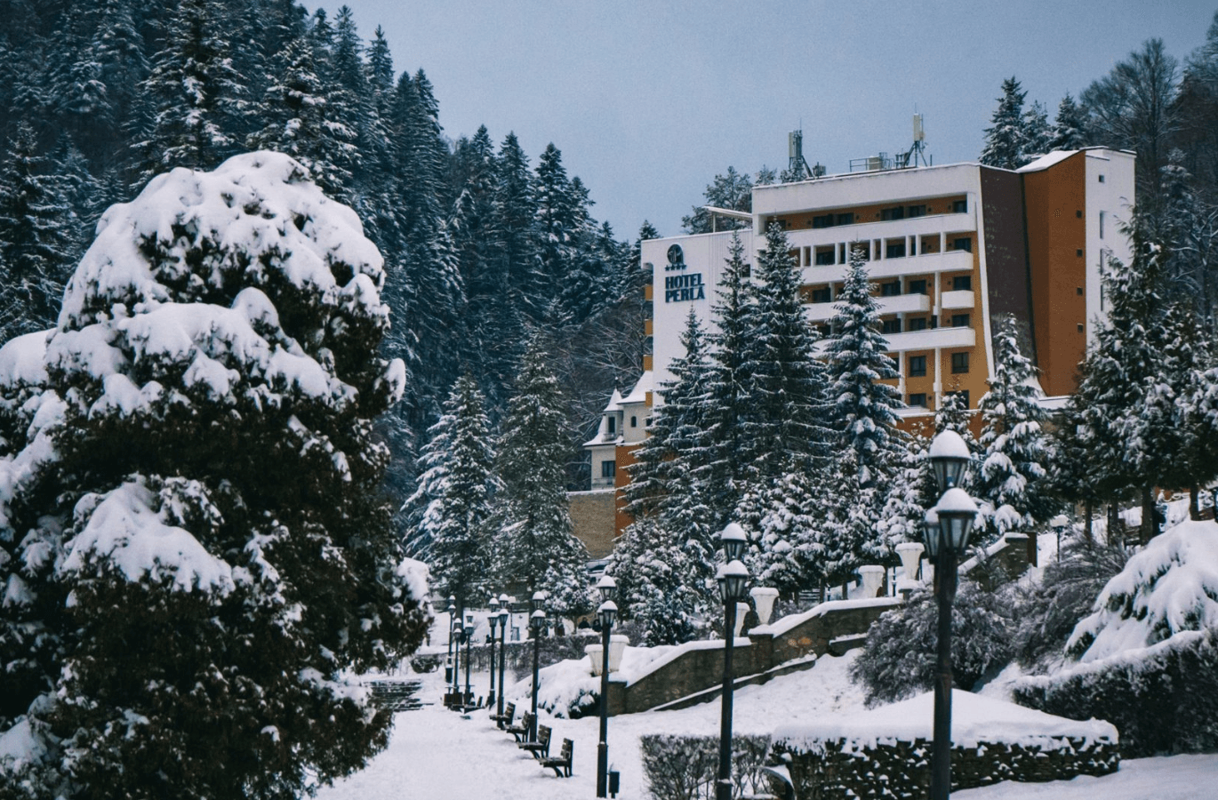 Relaxare si spa la Slanic Moldova cu vizita la Salina Targu Ocna si distractie pe partia Nemira